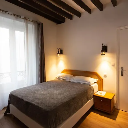 Hotel Leonard De Vinci Ii