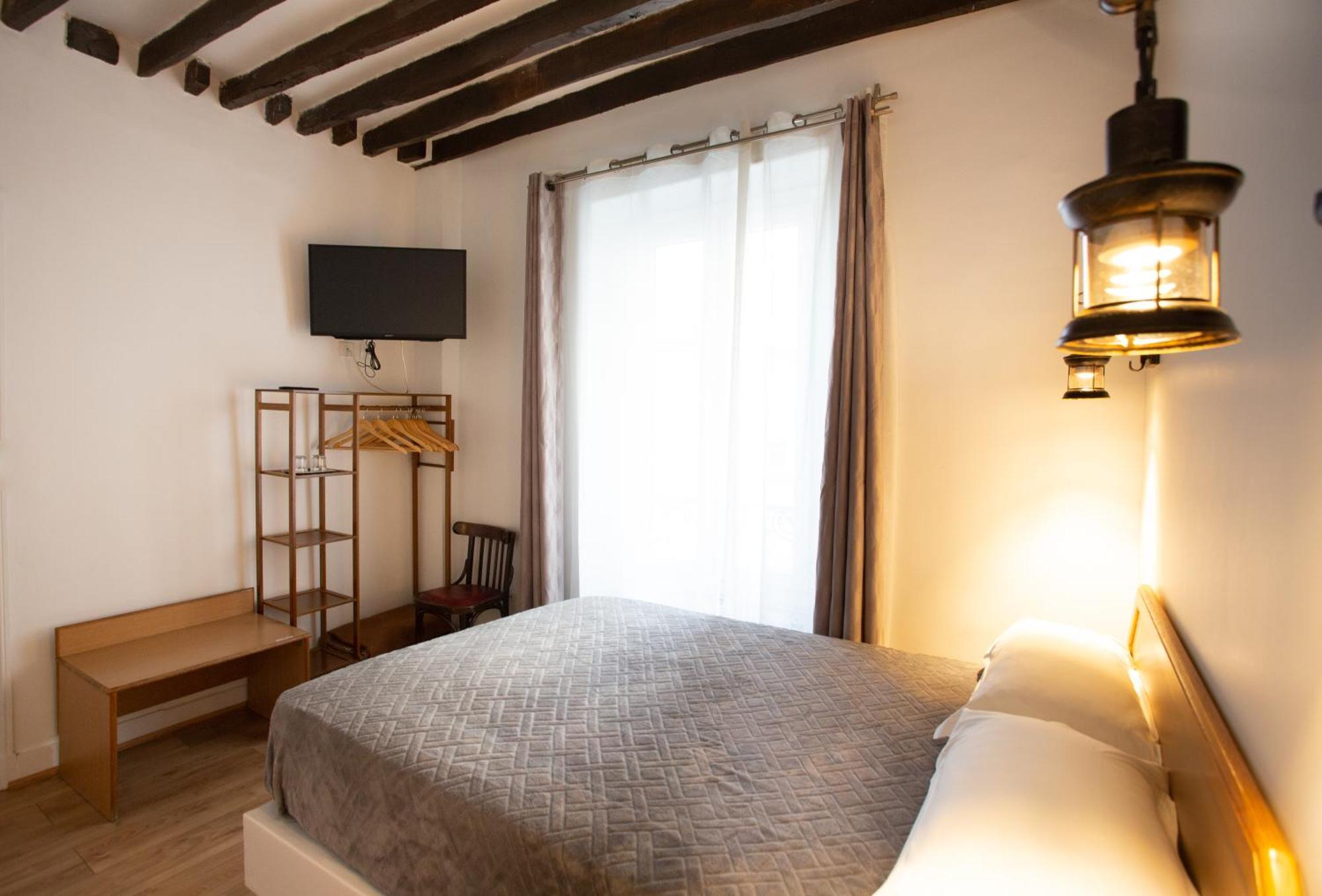 Leonard De Vinci Ii * Paris