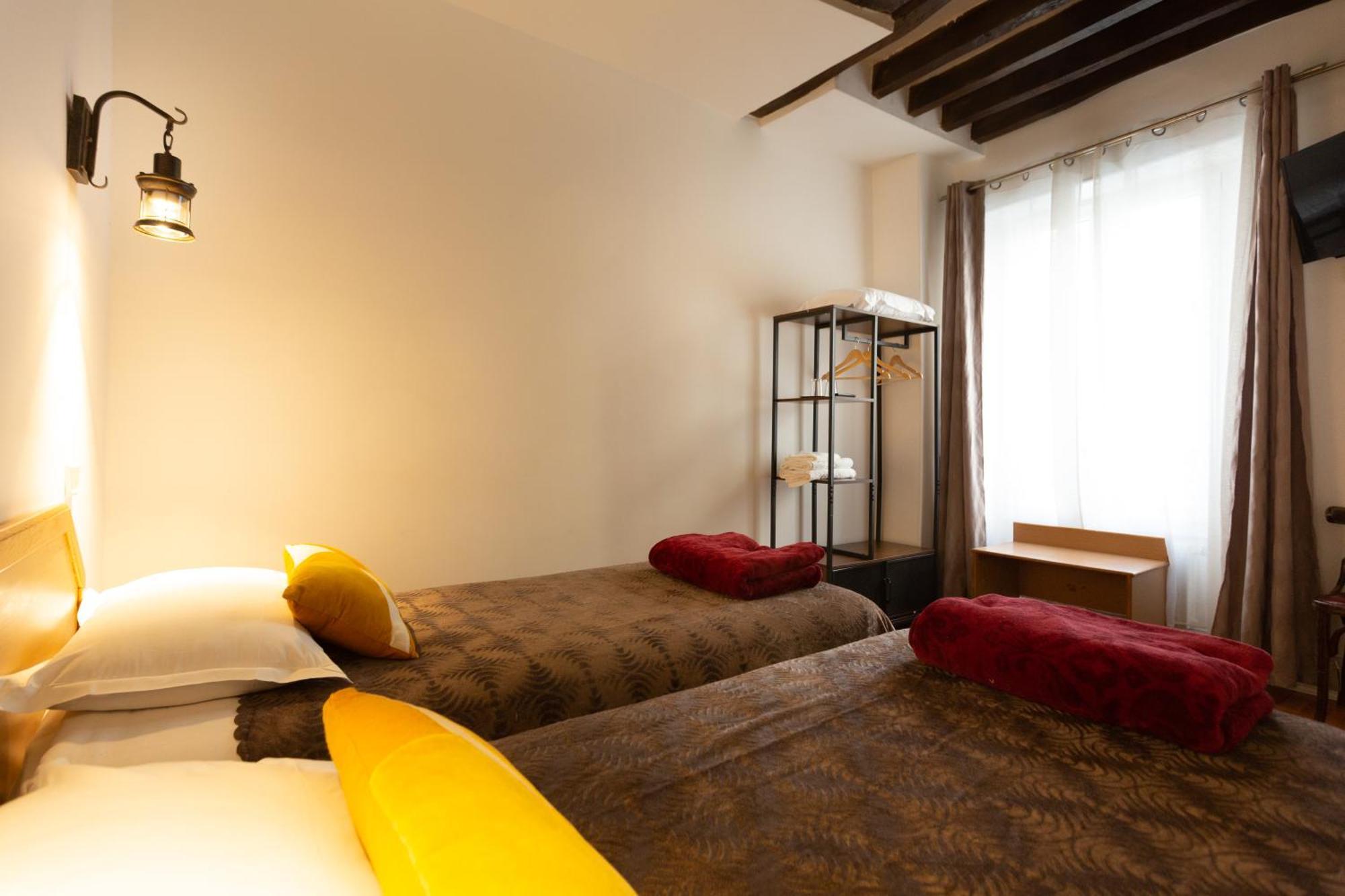 Hotel Leonard De Vinci Ii